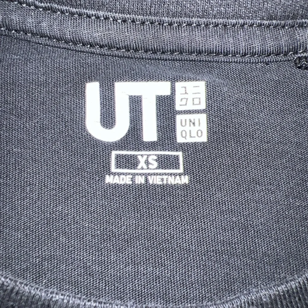 Uniqlo UT x Glico Pocky T Shirt Men's Sz XS Black Chocolate Biscuit Pocket Tee